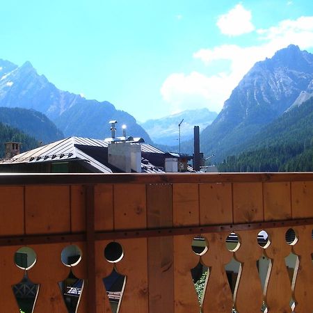 Garni Serena Canazei Exterior foto